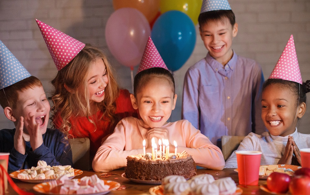 September-Inspired Kids’ Birthday Parties at an Indoor Playground